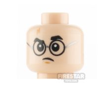 Product shot LEGO Minifigure Head Neutral and Serious