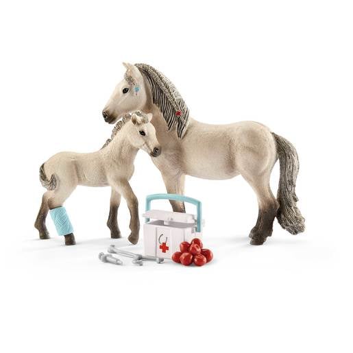 Schleich Horse Club Hannah's First Aid Kit Playset