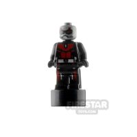 Product shot LEGO Minifigure Statuette Ant-Man