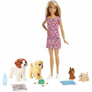 Barbie Doggy Daycare Doll & Playset FXH08