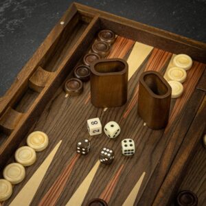 Dal Rossi Deluxe Walnut Burl Backgammon Set - Medium  - add a Personalised Brass Plaque