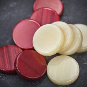 Manopoulos Mother of Pearl Acrylic Checkers - Red 35mm