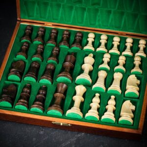 Sunrise Games Hornbeam Staunton Chess Pieces in Presentation Box - Large  - can be Engraved or Personalised