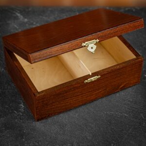 Sunrise Games Staunton Wooden Box For Chess Pieces  - can be Engraved or Personalised